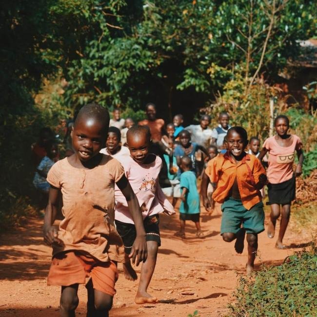 Best Africa Volunteer Programs 2024 & 2025