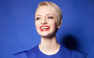 Emily Davis, 27: